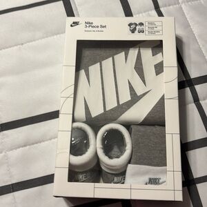 Nike 3-piece Set. New, never taken out of the box.